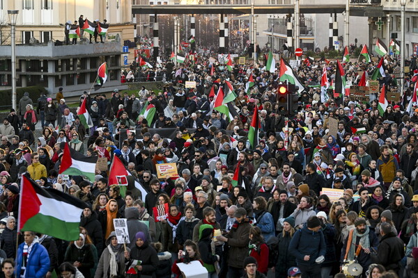 Βρυξέλλες: 27.000 άνθρωποι στους δρόμους για κατάπαυση πυρός στη Γάζα 