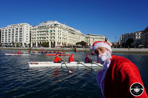 Θεσσαλονίκη: Οι Άγιοι Βασίληδες τράβηξαν κουπί μέχρι να φτάσουν 