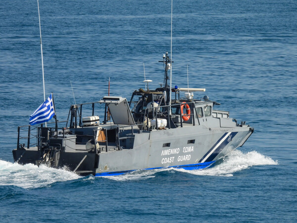 Πρόσκρουση δεξαμενόπλοιου με τουρκική σημαία στο Βαθύ Αυλίδας
