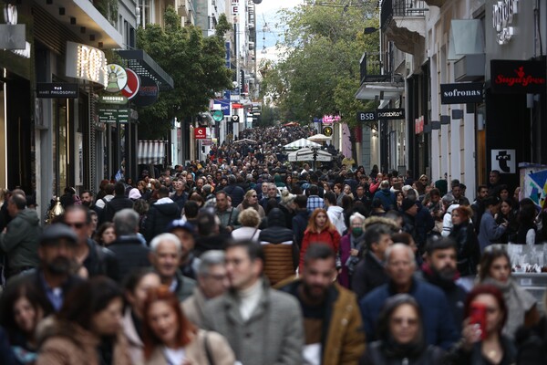 Ξεκινούν στις 8 Φεβρουαρίου οι χειμερινές εκπτώσεις