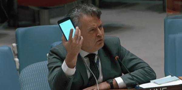Η στιγμή που το Συμβούλιο Ασφαλείας έμαθε για την εισβολή της Ρωσίας στην Ουκρανία