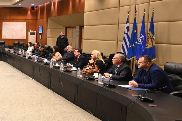Ένας ναύαρχος στο τιμόνι της ΕΑΒ: Το νέο ΔΣ της κρατικής αμυντικής βιομηχανίας