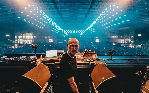 10 ΠΡΑΓΜΑΤΑ ΓΙΑ ΤΟΝ PAUL KALKBRENNER