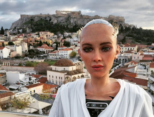 Στην Ελλάδα η Sophia, το πιο διάσημο ρομπότ του κόσμου
