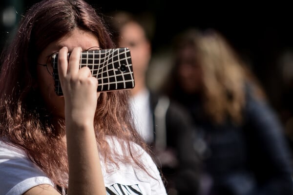 ΕΠΑΛ Αγίων Αναργύρων: Ανήλικες χτύπησαν 17χρονη και τη βιντεοσκοπούσαν