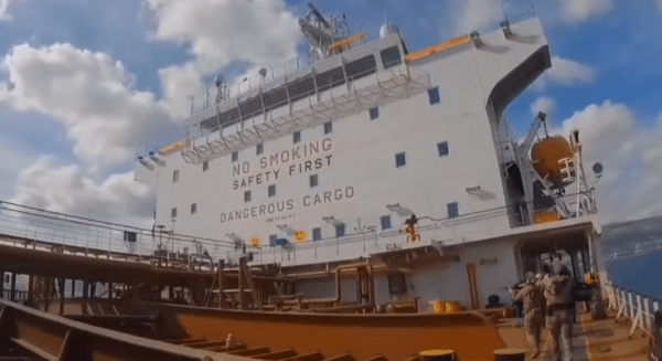 Χίος: Συνελήφθη πλοίαρχος δεξαμενόπλοιου για αρπαγή ναυτικών