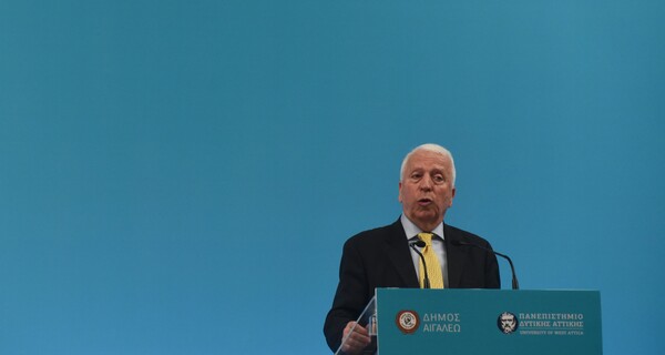 Ομοφοβικός εμετός Μουτζούρη για Κασσελάκη: «Αυτός είναι... οπισθογεμής»