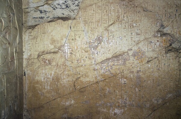 Ο περίτεχνες τοιχογραφίες του τάφου του Νεφερχοτέπ έρχονται στο φως