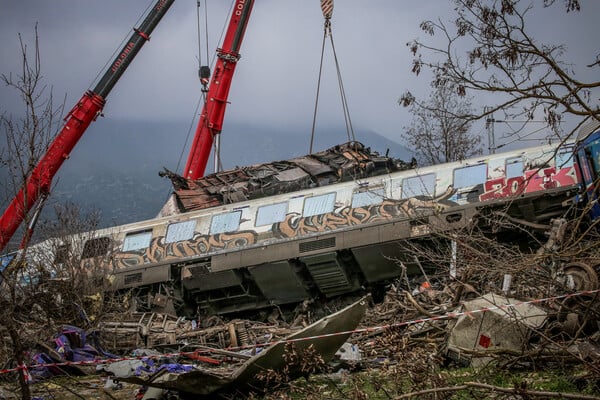 Τέμπη: Η διευρυμένη έρευνα της ευρωπαϊκής Εισαγγελίας - 23 κατηγορούμενοι