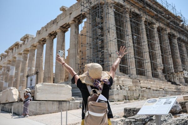 Στο 8,4 ο βαθμός ικανοποίησης των τουριστών στην Αθήνα το 2023