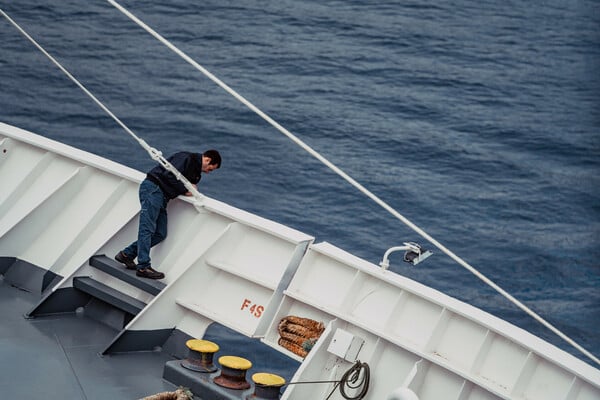 Η αθέατη πλευρά ενός πλοίου της γραμμής τον χειμώνα 