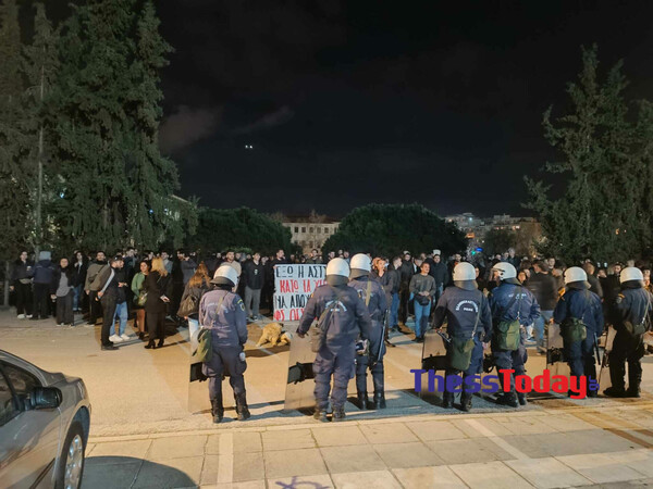 Θεσσαλονίκη: 49 προσαγωγές από την αστυνομική επιχείρηση στο ΑΠΘ