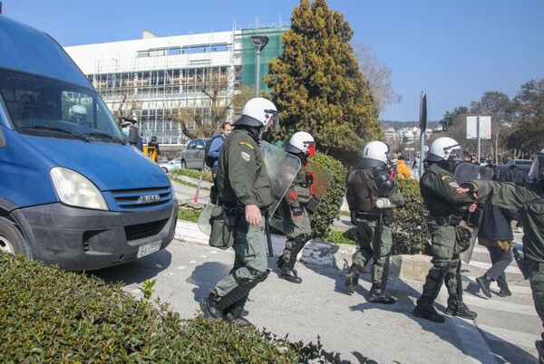 Θεσσαλονίκη: Σε συλλήψεις μετατράπηκαν και οι 49 προσαγωγές από την επιχείρηση της ΕΛΑΣ στο ΑΠΘ