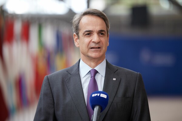 Στις Βρυξέλλες ο Μητσοτάκης: Ουκρανία, Γάζα και ευρωπαϊκή άμυνα στο τραπέζι της Συνόδου Κορυφής