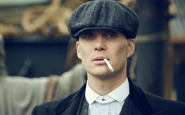 Ο Κίλιαν Μέρφι επιστρέφει ως Thomas Shelby για την ταινία των Peaky Blinders