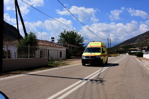Τροχαίο δυστύχημα στην Εύβοια: Νεκρή γυναίκα μετά από σύγκρουση οχημάτων