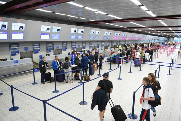 Βουλγαρία και Ρουμανία: Τέλος στους ελέγχους διαβατηρίων στα αεροδρόμια - Μερικώς εντός Σένγκεν