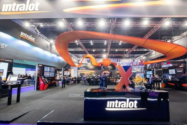 Intralot: με αύξηση σε EBITDA και καθαρά κέρδη 5,8 εκατ. ευρώ έκλεισε το 2023