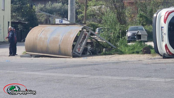 Τροχαίο στη Βέροια: Αυτοκίνητο έπεσε σε στάση λεωφορείου – Σκοτώθηκαν δύο γυναίκες
