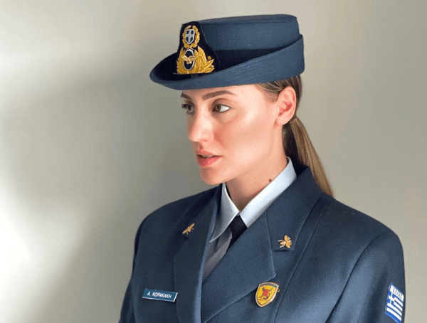 Άννα Κορακάκη: Ορκίστηκε Ανθυποσμηναγός στην Πολεμική Αεροπορία 
