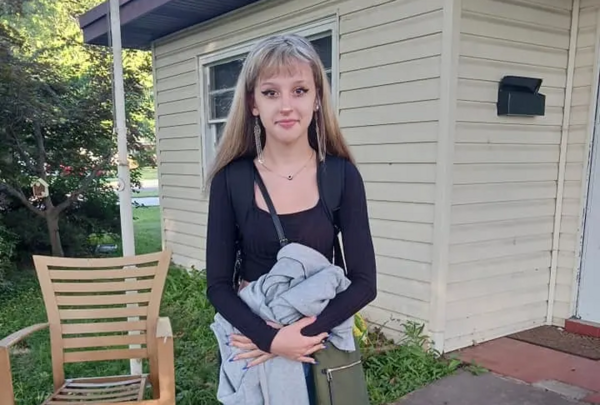 Μιζούρι: Θαύμα που μιλάει η έφηβη μετά από 3 βδομάδες σε κώμα λόγω του ξυλοδαρμού της από 15χρονη