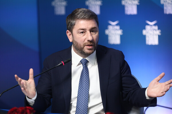 Ανδρουλάκης από Φόρουμ Δελφών: «Ζητώ να μας εμπιστευθεί ο λαός, θα είμαστε δεύτερη θέση στις Ευρωεκλογές»