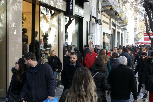 Πάσχα: Από τις 25 Απριλίου το εορταστικό ωράριο των καταστημάτων στη Θεσσαλονίκη