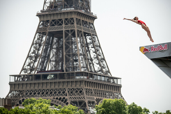 7 κορυφαίοι αθλητές του Red Bull Cliff Diving μας μιλούν για τις ξεχωριστές εμπειρίες τους 