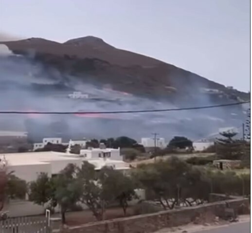 Πυρκαγιά στην Πάρο: Συνελήφθησαν τρεις εργάτες