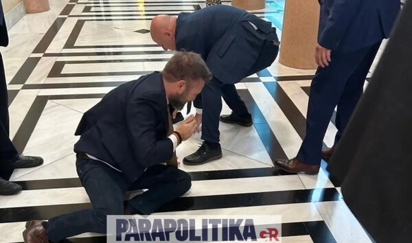 Ρίγκ η Βουλή: Ο βουλευτής Κωνσταντίνος Φλώρος επιτέθηκε με γροθιές σε βουλευτή της Ελληνικής Λύσης | Eretikos.gr