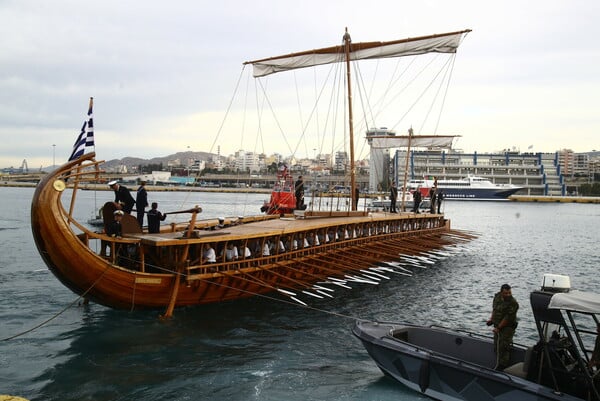 Ολυμπιακή Φλόγα: Αναχώρησε το ιστιοφόρο για τη Μασσαλία