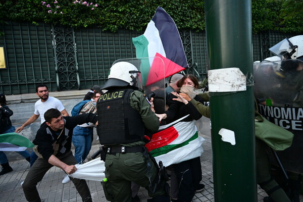 Επεισόδια στο Σύνταγμα κατά του πολέμου στη Γάζα