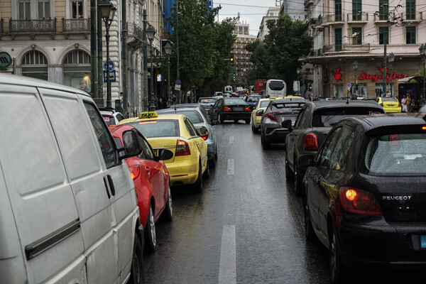 Κίνηση: Στο κόκκινο Κηφισός, Κατεχάκη, Κηφισίας- Μποτιλιάρισμα σήμερα στο κέντρο