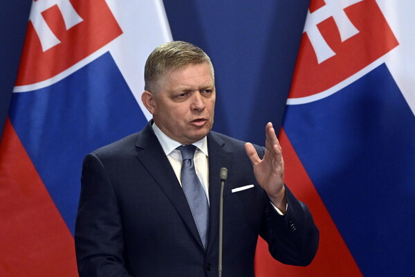 Ξανά στο χειρουργείο ο Φίτσο - Κρίσιμες ώρες για τον πρωθυπουργό της Σλοβακίας