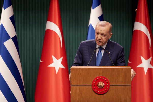 Ερντογάν για ελληνοτουρκικά: Δεν υπάρχει κανένα πρόβλημα που δεν μπορεί να λυθεί με αμοιβαίο σεβασμό και κατανόηση