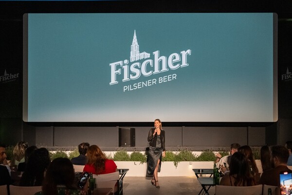 Fischer: Νέα τηλεοπτική καμπάνια με πρωταγωνιστή τον Αντίνοο Αλμπάνη 