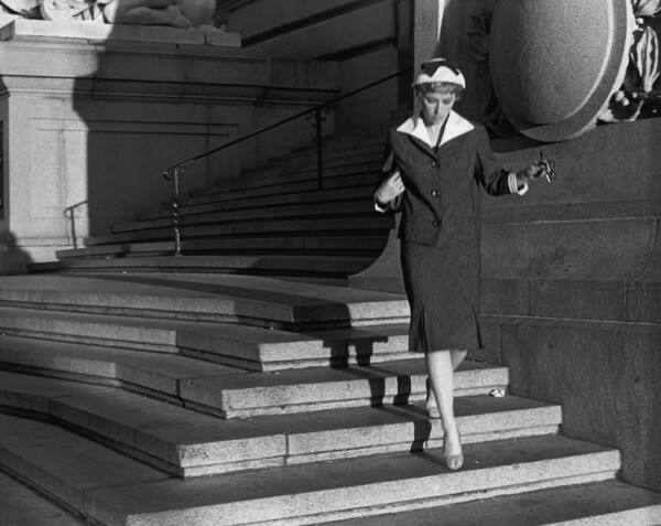 Μουσείο Κυκλαδικής Τέχνης: Cindy Sherman at Cycladic - Πρώιμα έργα