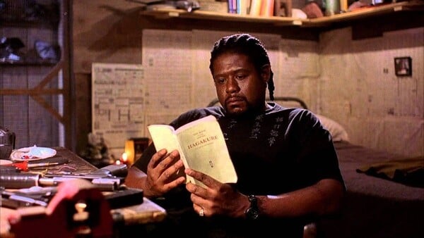 To «Ghost Dog: The Way of Samurai» του Τζιμ Τζάρμους επιστρέφει στα θερινά σινεμά