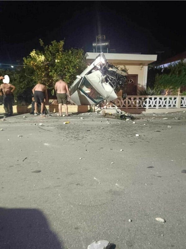 Τροχαίο στη Ρόδο: Αυτοκίνητο «καρφώθηκε» σε τοίχο σπιτιού
