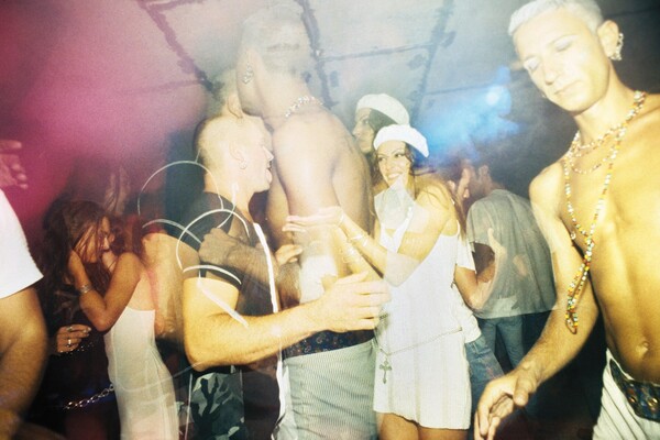 Rave τότε και τώρα
