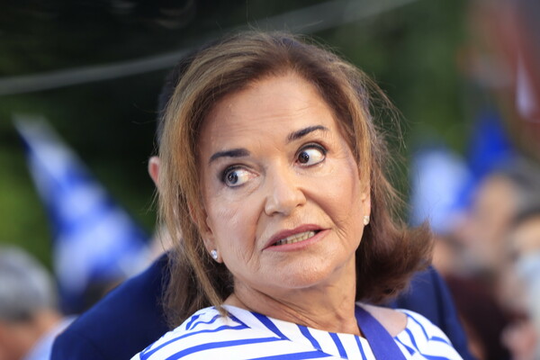Live η κεντρική ομιλία του Κυριάκου Μητσοτάκη στο Σύνταγμα