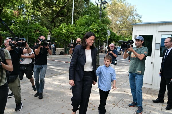 Ανασχηματισμός: Live η ορκωμοσία των νέων μελών της κυβέρνησης