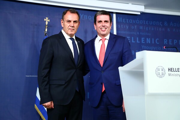 Ανασχηματισμός: Τελετή παράδοσης-παραλαβής στο υπουργείο Μετανάστευσης και Ασύλου
