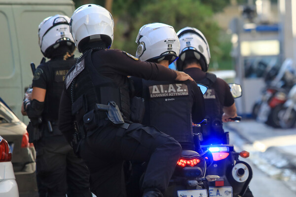Νεκρή γυναίκα σε διαμέρισμα στο Κερατσίνι με ενδείξεις στραγγαλισμού