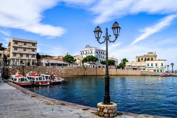 Σπέτσες: Εντοπίστηκε νεκρός 44χρονος Άγγλος