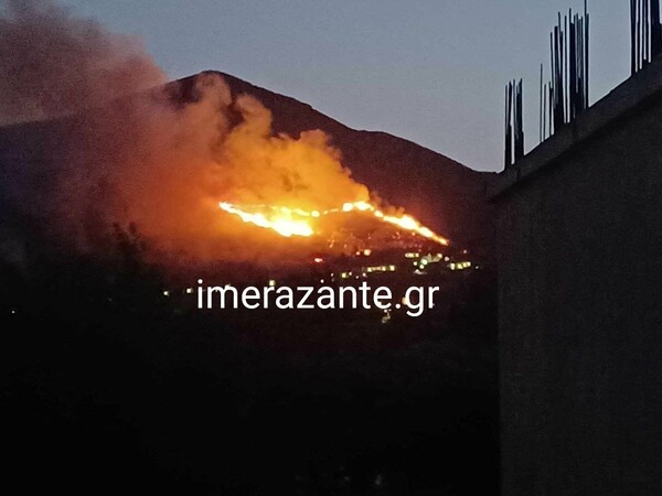 Φωτιά στη Ζάκυνθο: Σε δύσβατο σημείο στην Αγία Μαρίνα