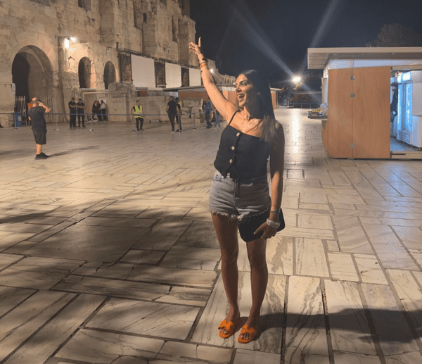 Η Σταματίνα Τσιμτσιλή συμμετείχε στο βιντεοκλίπ των Coldplay- Η ανάρτησή της