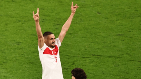 Euro 2024: Έρευνα της UEFA σε βάρος του Ντεμιράλ για πανηγυρισμούς με τον χαιρετισμό των «Γκρίζων Λύκων»