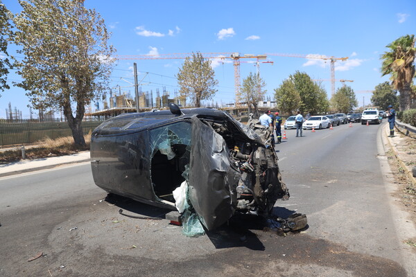 Μποτιλιάρισμα χιλιομέτρων στην παραλιακή μετά από τροχαίο