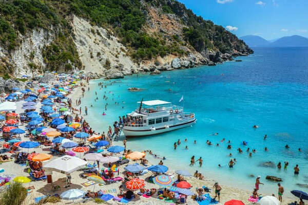 Χωροταξικό Τουρισμού: Μόνο οι βραχονησίδες εξαιρούνται από την τουριστική εκμετάλλευση